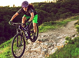 women's mountain bike with suspension